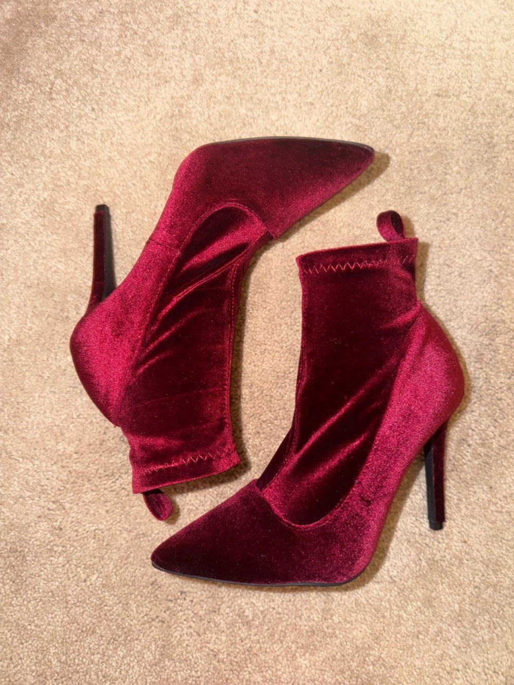 Qupid Wine Velvet Pointed Toe Ankle Boots - Picture 4 of 7